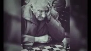 من كل غلطه   انا بغلطها   مبتعلمش    دندنها