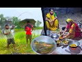 Download Lagu ভরা বৃষ্টিতে শোল মাছ ধরে রাতে রান্না করে জমিয়ে খাওয়া | Rainy day fishing \u0026 cooking video | villfood