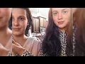 Millie Bobby Brown and Sadie Sink singing Pitch Perfect's ''When I'm Gone''