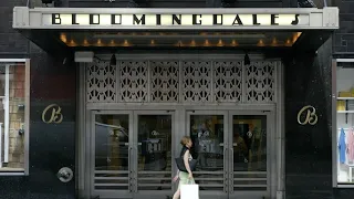 Bloomingdale s CEO on Consumer Trends Ahead of the Holidays