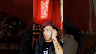 احمد تف عليا يا مامي 