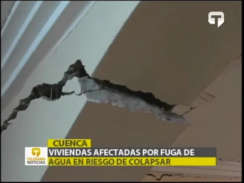 Viviendas afectadas por fuga de agua, en riesgo de colapsar - Rayoloma - Cuenca