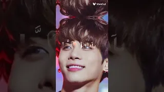 تصميم جونغهيون لازلت اراك ولست ارى 