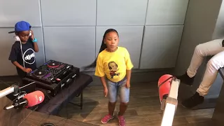dj arch jnr and bk killing it on touchhd turn up kids 