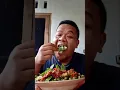 Download Lagu Lalapan mentah daun kemangi dan Sambal