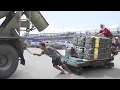 Dangerous Filipino Technique to Power Engineless Wooden Cart on Highway