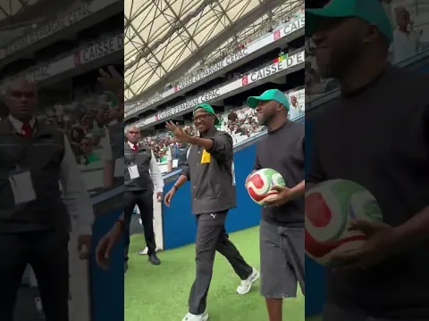 Un honneur d’avoir pu donner le coup d’envoi de Sénegal - Comores #senegal #comores🇰🇲 #velodrome