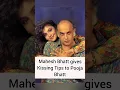 Download Lagu Mahesh Bhatt Gives Kissing Tips to her Daughter Pooja Bhatt #viral #viralshort