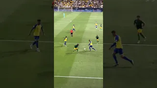 مهارات كرستيانو رونالدو في مراوغه 4 لاعبين 