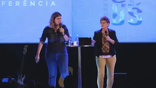 Destruindo a Orfandade    Dwana de Silva