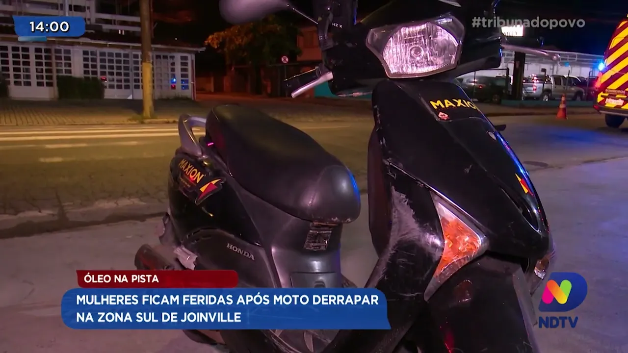 Óleo na pista: mulheres ficam feridas após moto derrapar na Zona Sul de Joinville