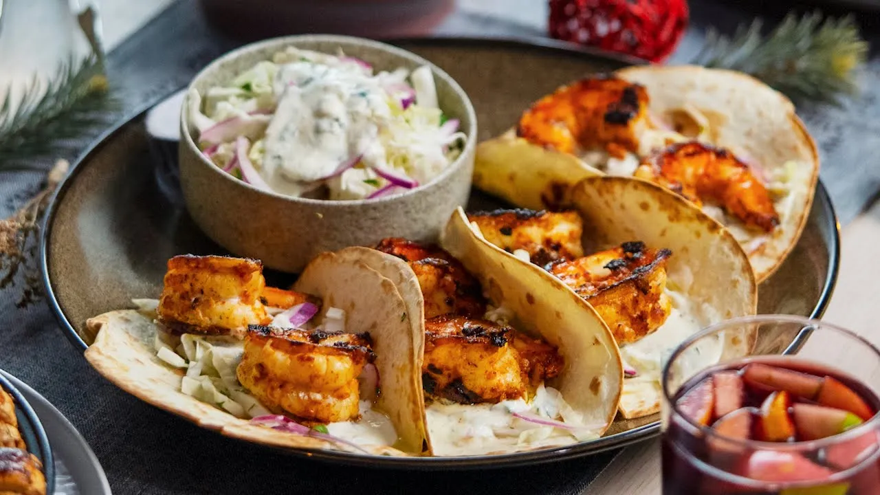 Christmas Potluck Idea! Fusion Grilled Prawn Tacos Recipe