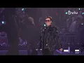 ✨現場實況：譚詠麟尾場個唱獲劉德華激罕捧場 李克勤 苗僑偉 張智霖攜眷力撐👍男舞者揈大旗襯托唱《傲骨》🎶12位辣妹一字排開自轉360度😆自爆被一首歌考起❓全場大合唱《忘不了你》勁震撼｜Viu1現場實況