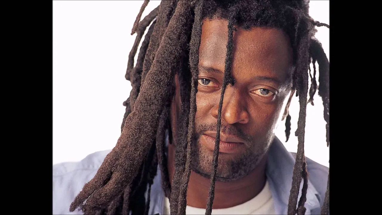 Lucky dube I got you babe  LIVE [HD]