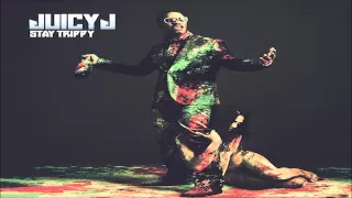 Download Juicy J - Smoke A Nigga feat. Wiz Khalifa MP3