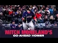 Moreland hits go-ahead pinch-hit homer in 9th
