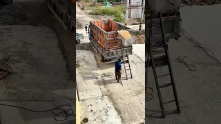 من العربة إلى القطار سرعة وكفاءة في تحميل الحبوب لا ت صدق 