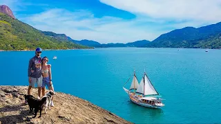 We Sailed into a Town That was Built to Flood — Sailing Yabá 280