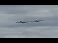 A380s fly too close to each other