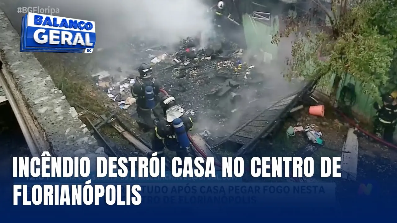 Bombeiros combatem incêndio de 2 horas no centro de Floripa