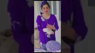 بنت عراقيه تخبز عالتنور بطرريقه مذهله مع اغنيه حزينه 