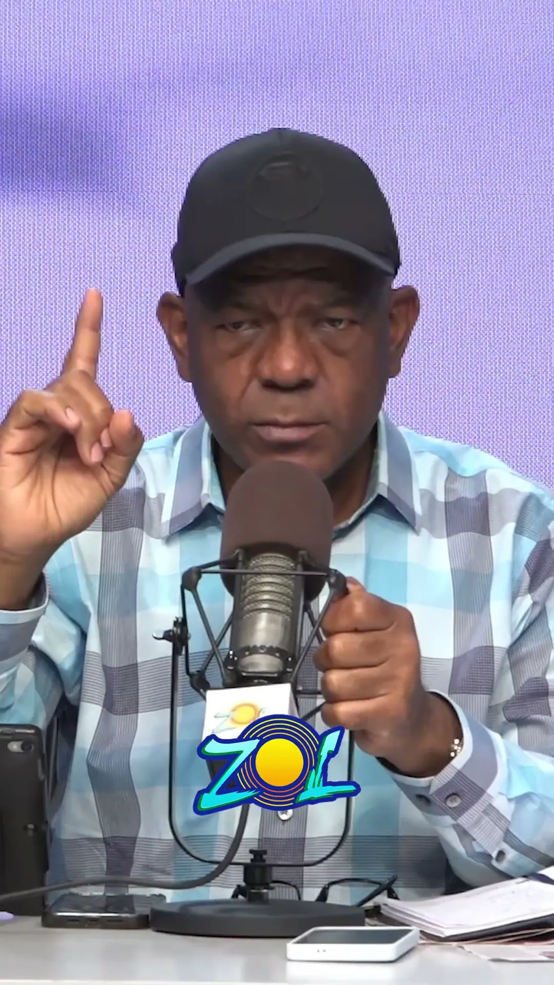 El "Conceptualizador Económico": ¿Por Qué Su Modelo NO es Antipolítica?