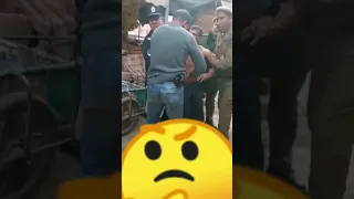 شخص يقوم بضرب شرطي بالسلاح الأبيض شاهد قبل الحدف المغرب 