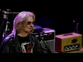 Hall & Oates - Maneater (Live in Dublin 2014)