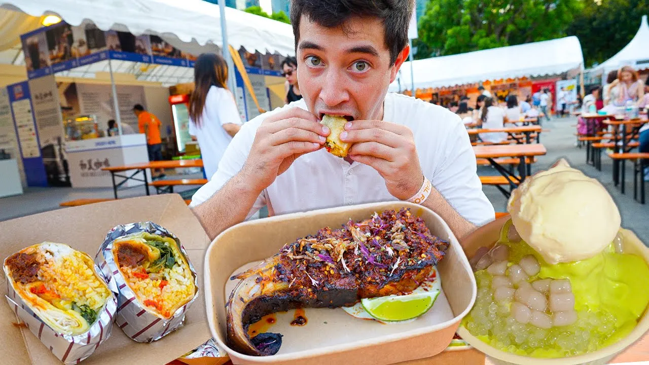 Biggest SINGAPORE FOOD Festival!! Padang Burrito, Laksa Goreng + Stingray Steak & More!