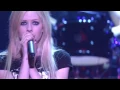 Download Lagu Avril Lavigne - Fall To Pieces Bonez Tour
