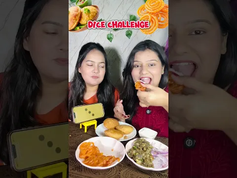 Pura khatam kar dia🤣 #viral #funny #foodiesisters #comedy #food #sisters #foodchallenge #jalebi
