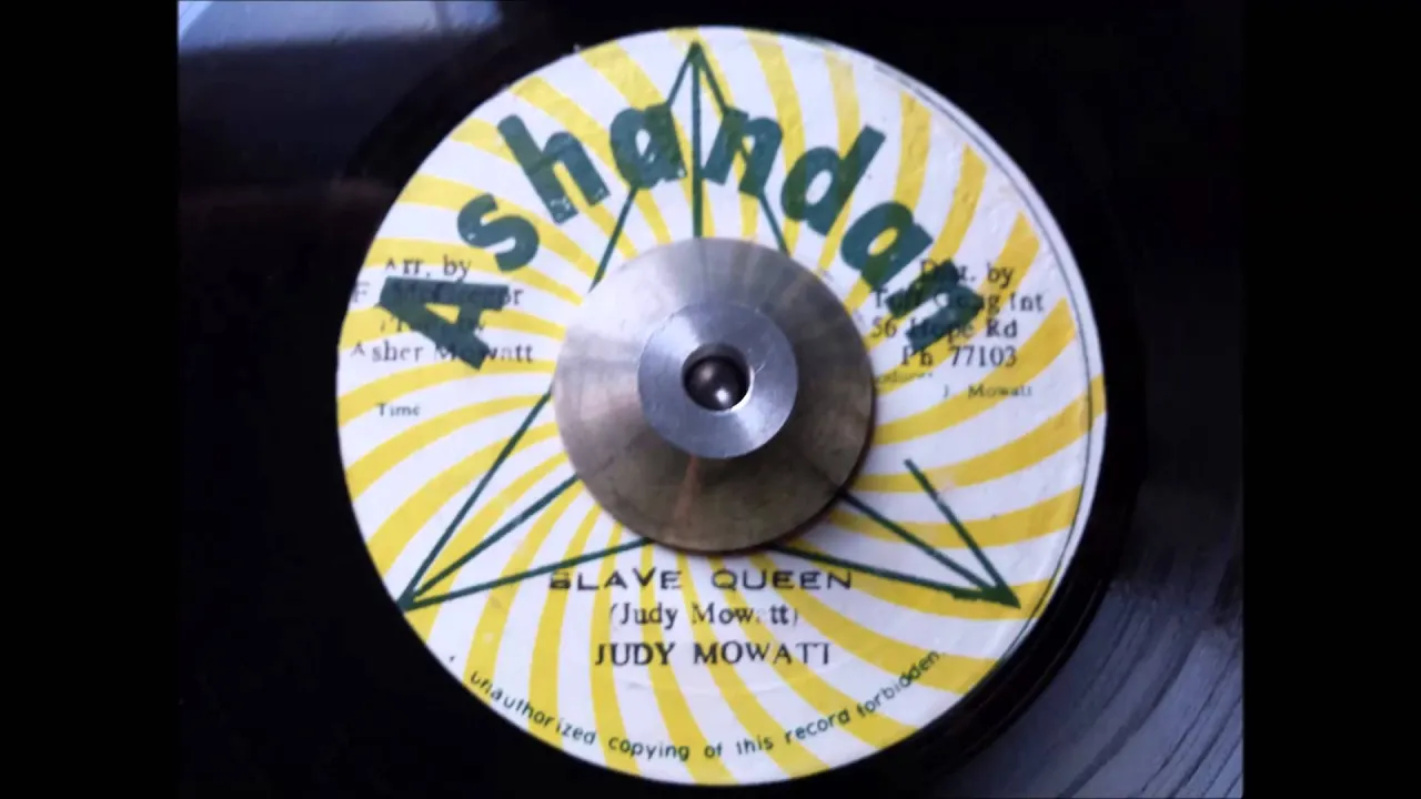 Judy Mowatt - Slave Queen & Dub