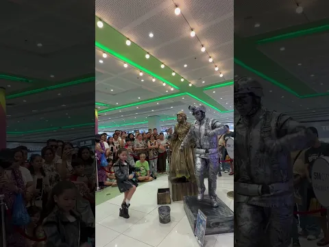 She came to battle the statues 😤🔥