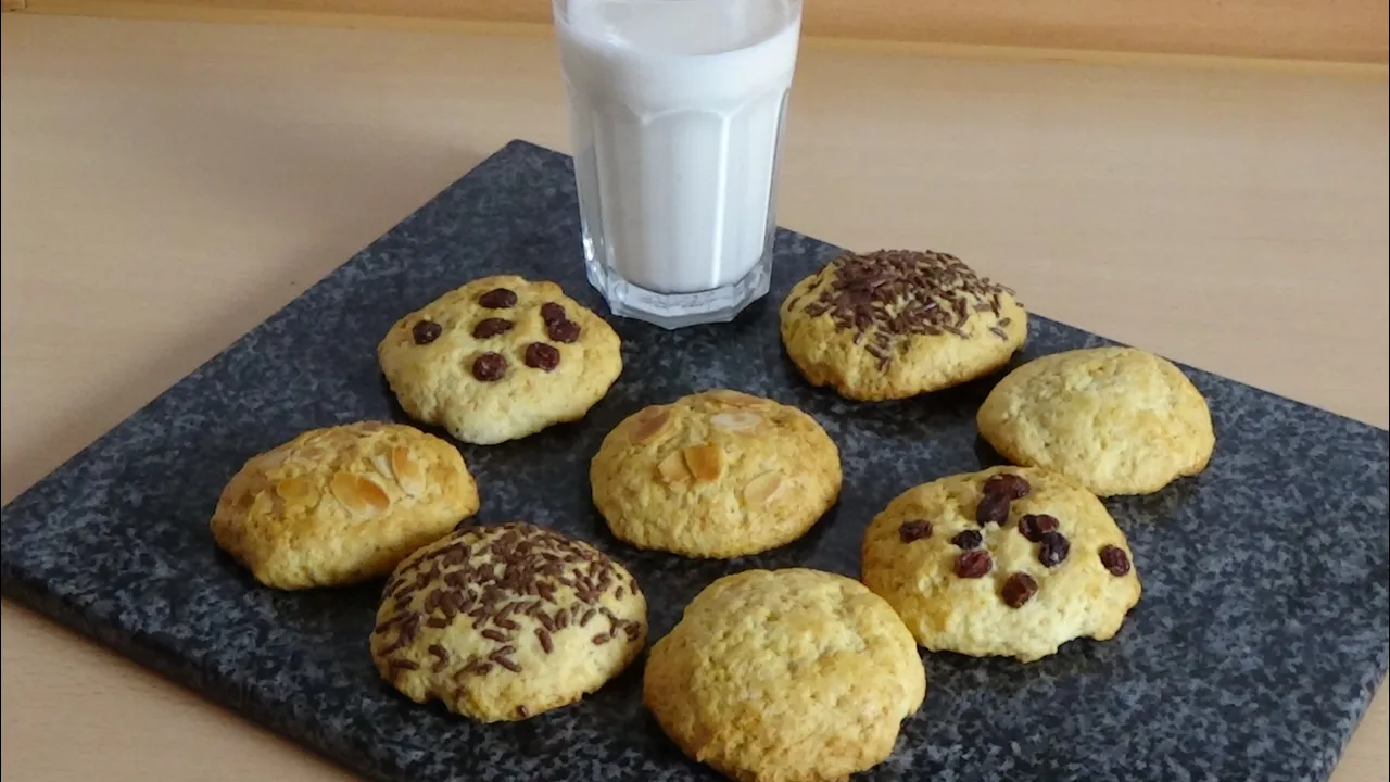 
          
          
          
            
            Rezept: Diese Milchbrötchen ohne Hefe lassen Fertigbrötchen kreideweiß werden!
          
        . 