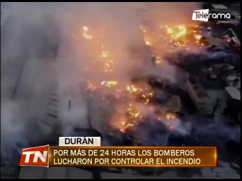 Por más de 24 horas los bomberos lucharon por controlar el incendio