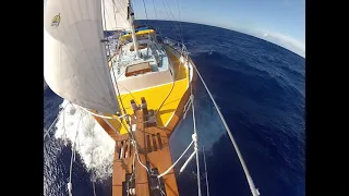 Changing Sails Solo in the middle of the Ocean