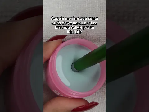 🚨PERTURBAR SUA PAZ atrás da sua cadeira na sala de aula TODO DIA,toda escola tem [ASMR]