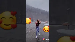 قلبي طير ومذبوح مشتاق اشوف عيونك 