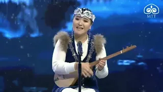 Ким менен - Айпери Акматова комуз ырлары