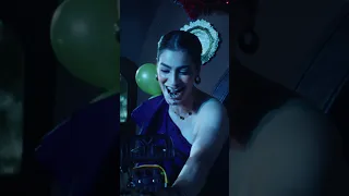 ادينا ثواني نفهم ايه ده                    عزيز مرقة    دقة دندنها