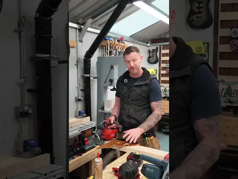 Should you buy a circular saw with the blade on the left or right?? Diy lessons, tip and tricks.