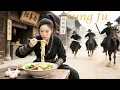 Download Lagu 功夫電影！路邊吃面的美女竟是功夫高手，完虐地頭蛇 🔥 功夫 | Kung Fu