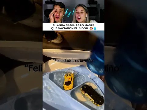 Tienes un niño y convierte el bidón de agua en cochera