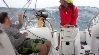43 knots, bye bye Rileys Jocks (Sailing La Vagabonde) Ep. 31