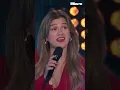 I have chills watching lizzo and kelly clarkson perform good as hell 🤩