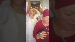 بنات تونس مول عينها رقص في حم ام العروسة 