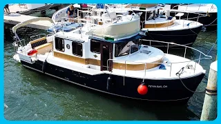 The BIGGEST Small Boat I’ve EVER Been Aboard [Full Tour] Learning the Lines