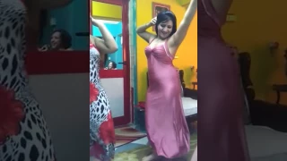 رقص منزلي جامد بقمص نوم 