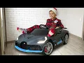 Download Lagu Mark helps Christmas come and gets new cars