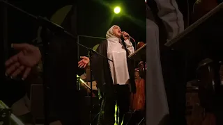 ابنى اللى ربيته فى حضنى لحنان ماضي من حفلة ساقية الصاوى    سبتمبر      دندنها